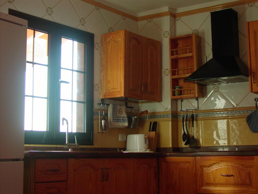 Vivienda Vacacional La Roca La Restinga Exteriör bild